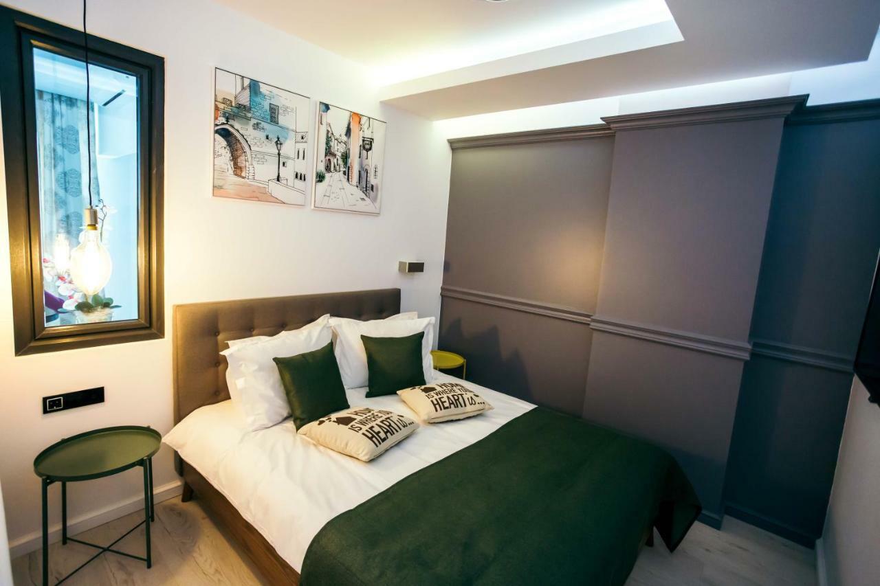 Briana Luxury Studio Cluj-Napoca Luaran gambar